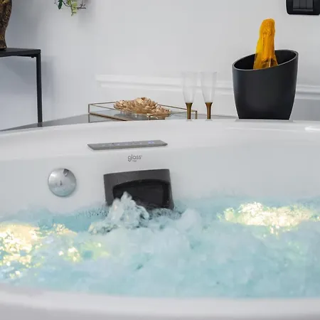 Oda ve Kahvaltı Nm Luxury 4*