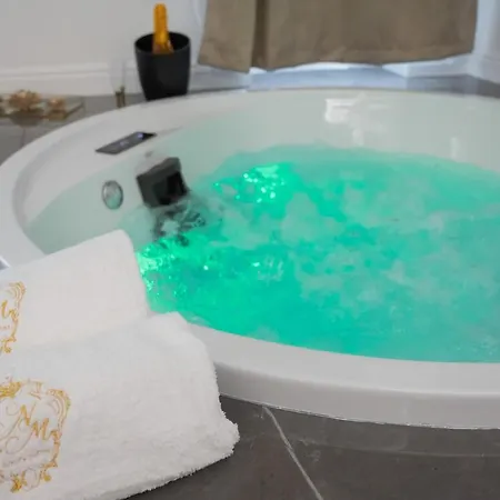 Nm Luxury Pompei