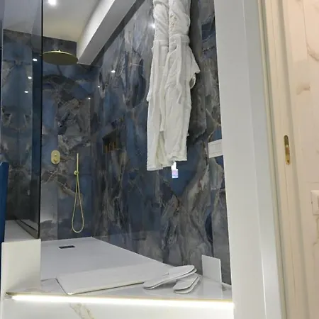 Oda ve Kahvaltı Nm Luxury Pompei