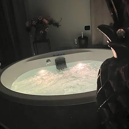 Oda ve Kahvaltı Nm Luxury 4*