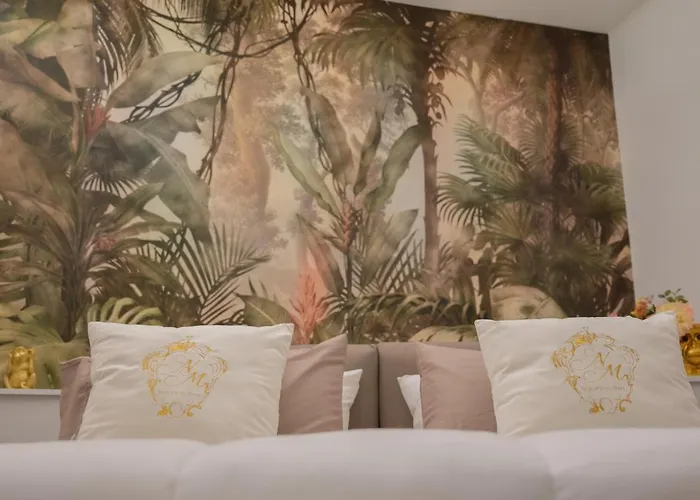 Nm Luxury Bed & Breakfast 4*